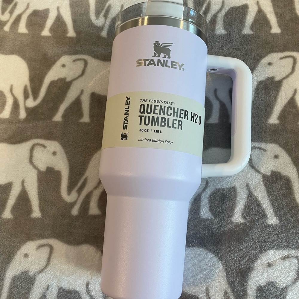 Stanley 40 ounce lilac block